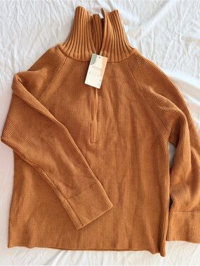 Ribbed Half-Zip Turtleneck Sweater - Camel